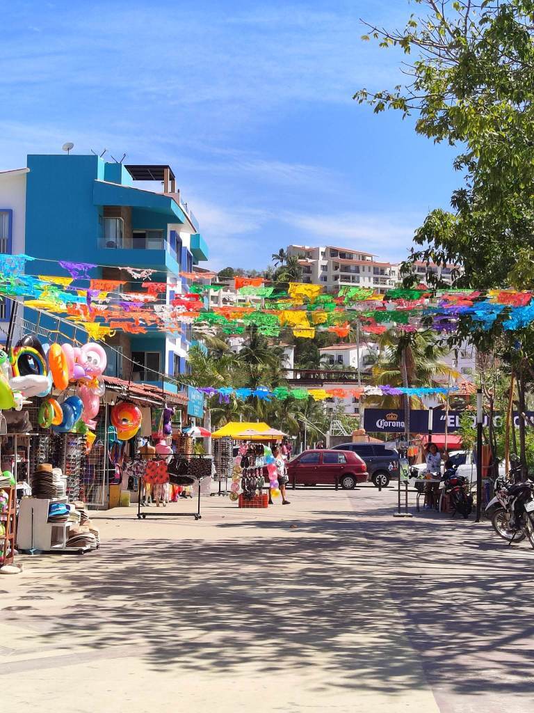 Street with shops by Playa Santa Cruz